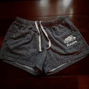Roots Canada Organic Original Sweatshort in salt and pepper